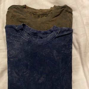 2 lululemon all yours tees the dye
